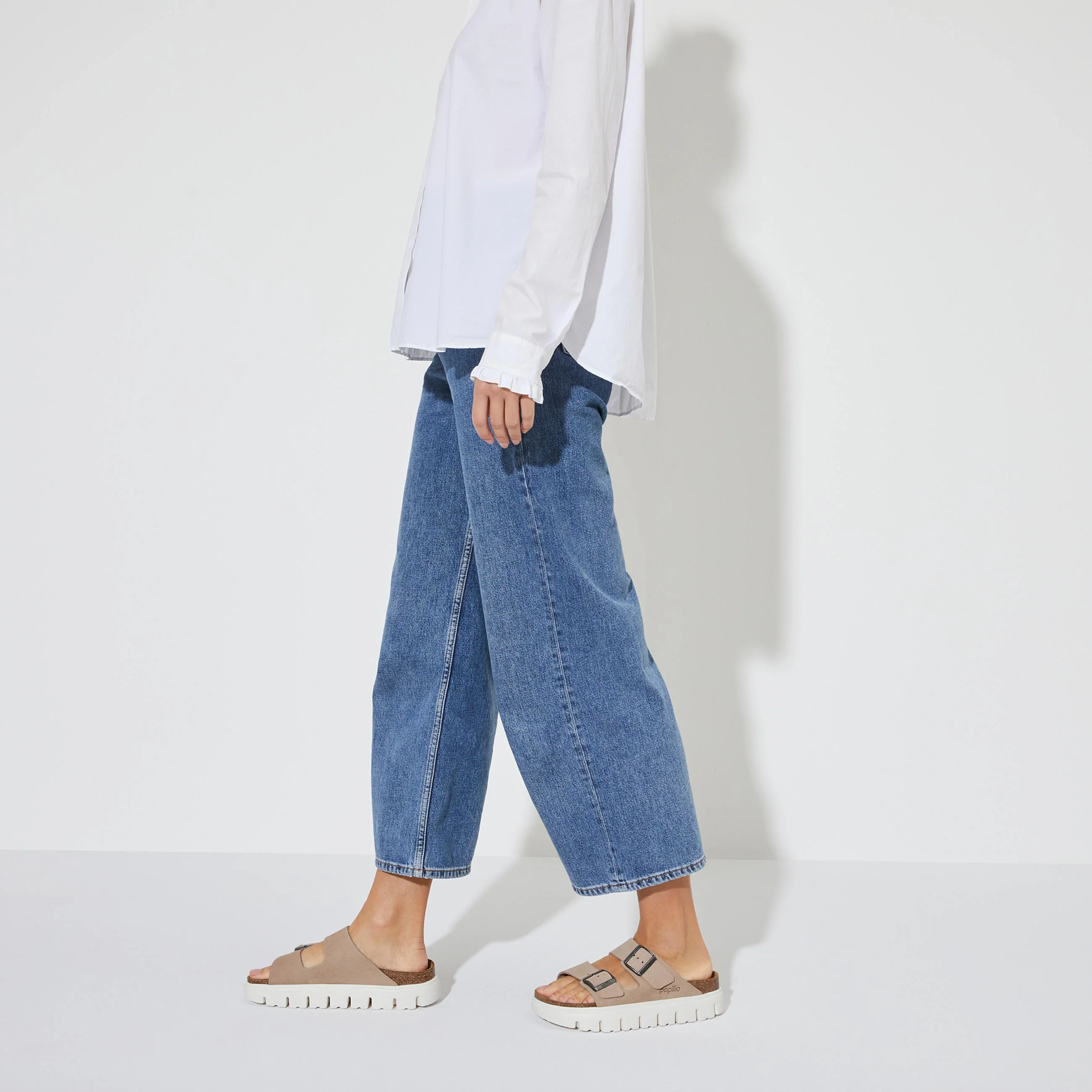 Arizona Chunky Warm Sand Suede Leather - Image 4