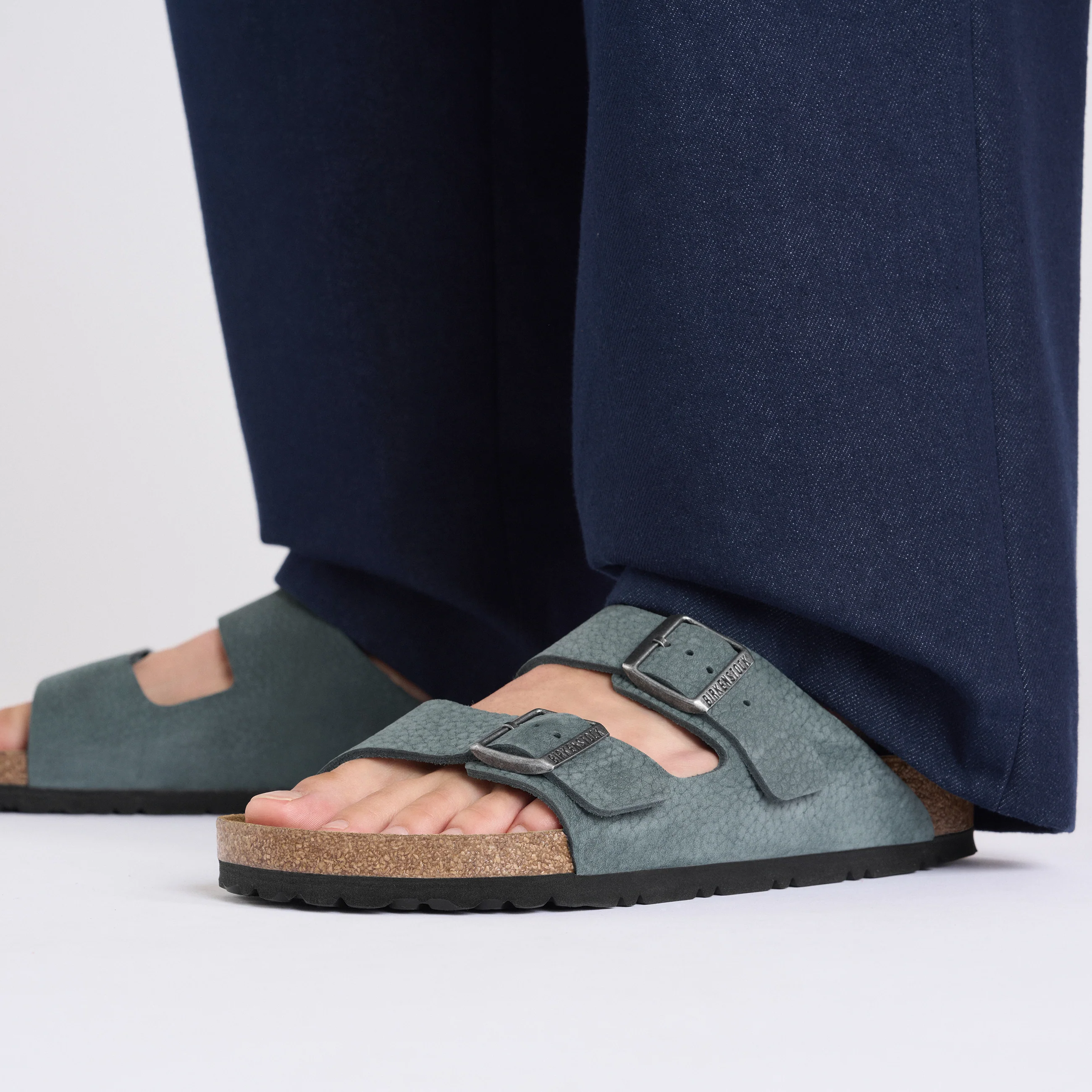 Arizona Desert Buck Basalt Grey Nubuck Leather - Image 5