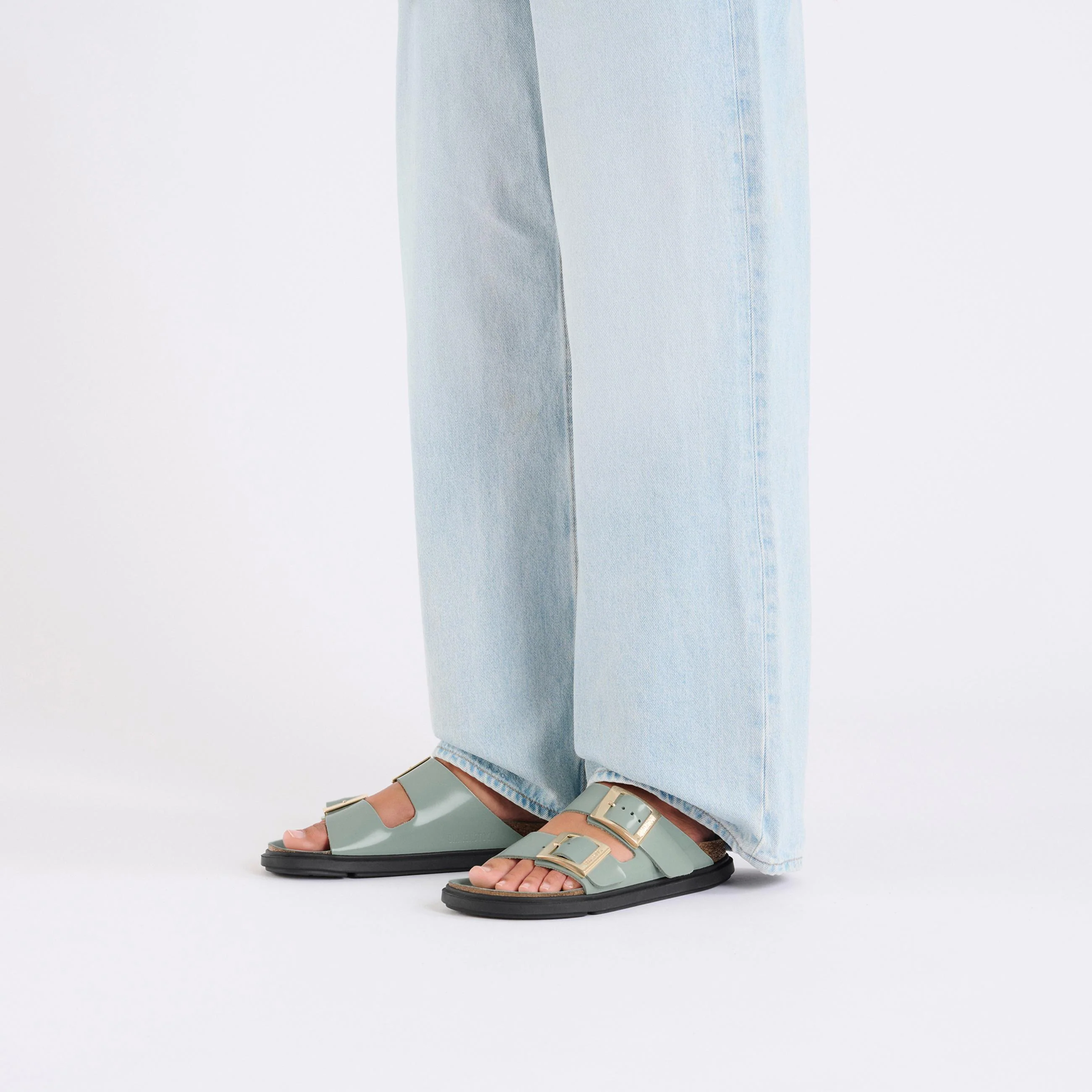 Arizona Droplet Buckle High Shine Pure Sage Natural Leather Patent - Image 4
