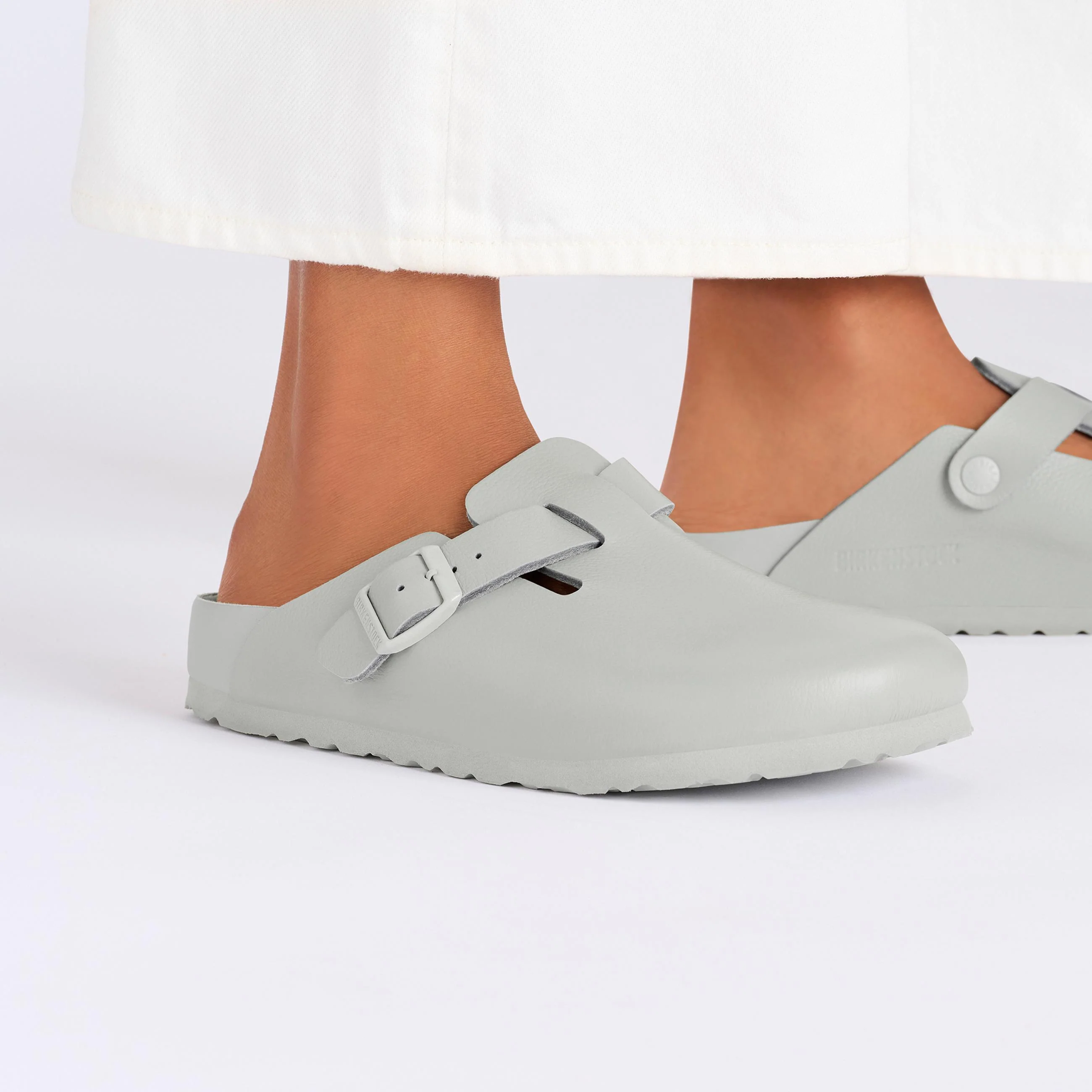 Boston Exquisite Mineral Grey Natural Leather - Image 5