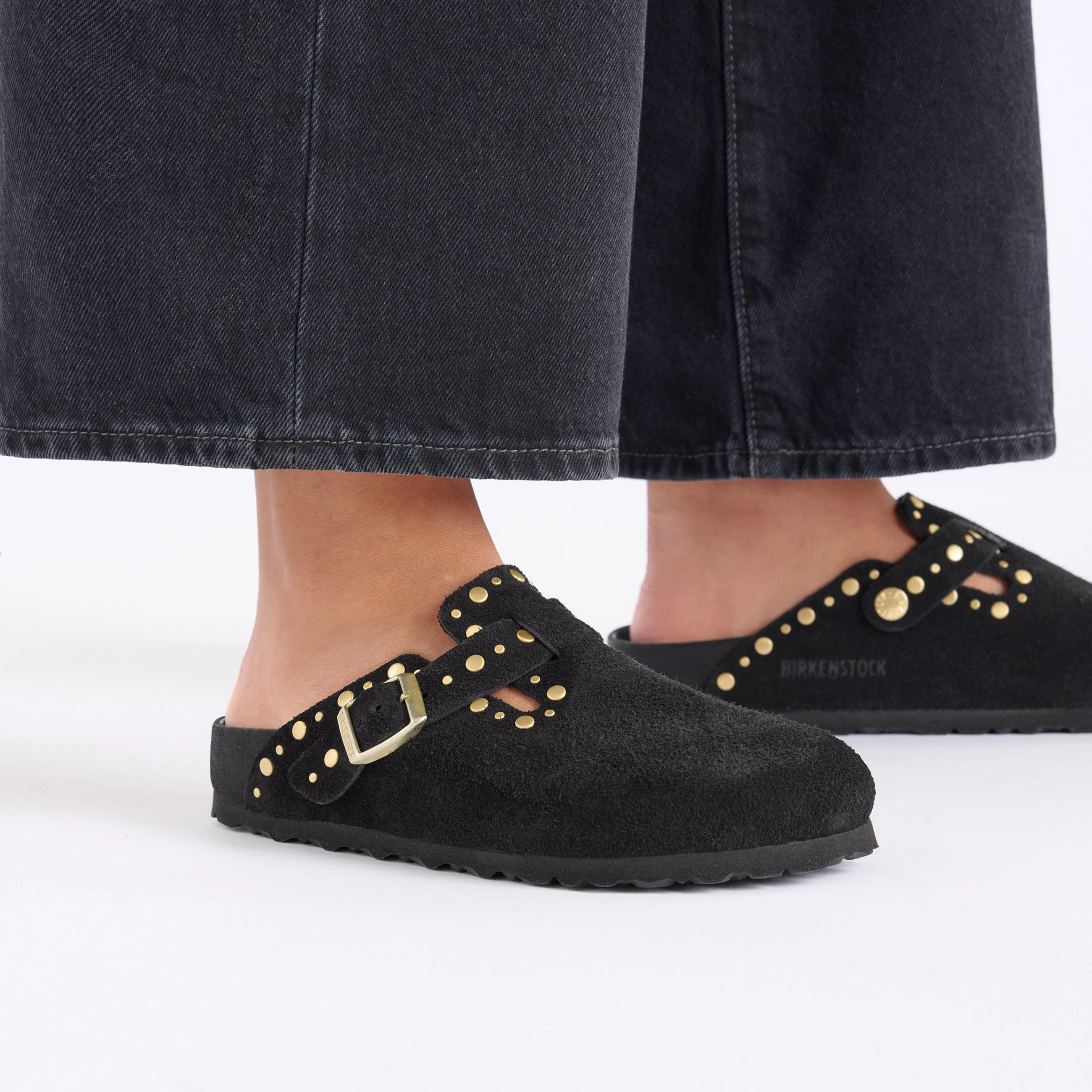 Boston Exquisite Rivets Black Suede Leather - Image 5