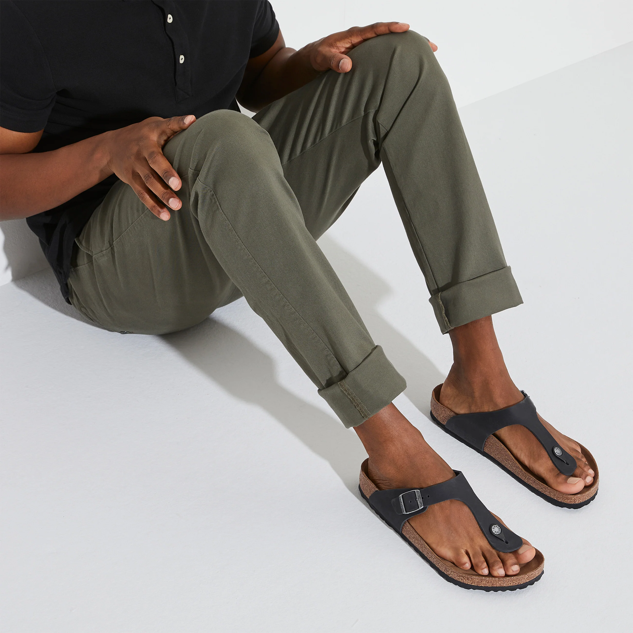 Gizeh Black Oiled Leather - Image 8