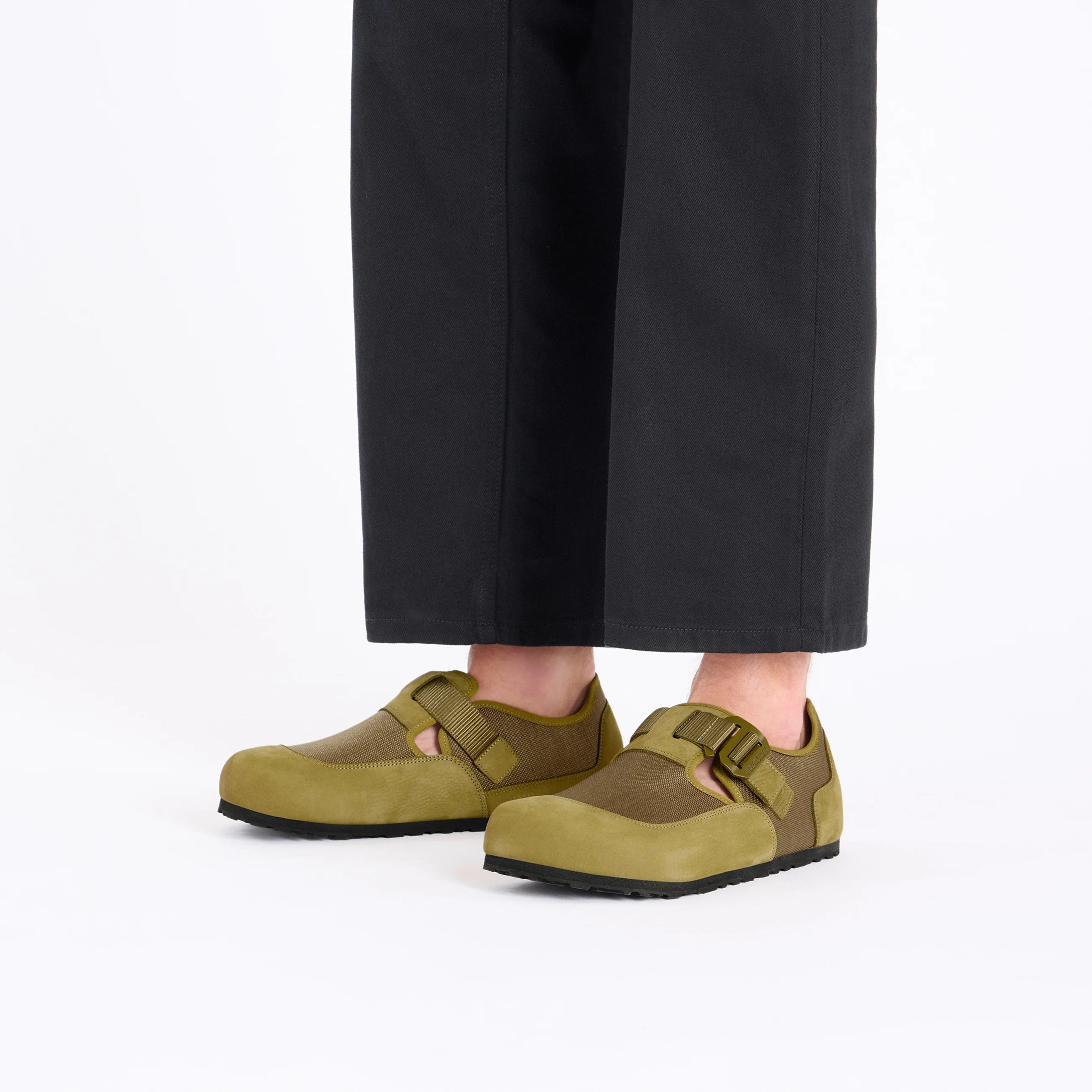 London Nova Pine Green Textile/Nubuck Leather - Image 5