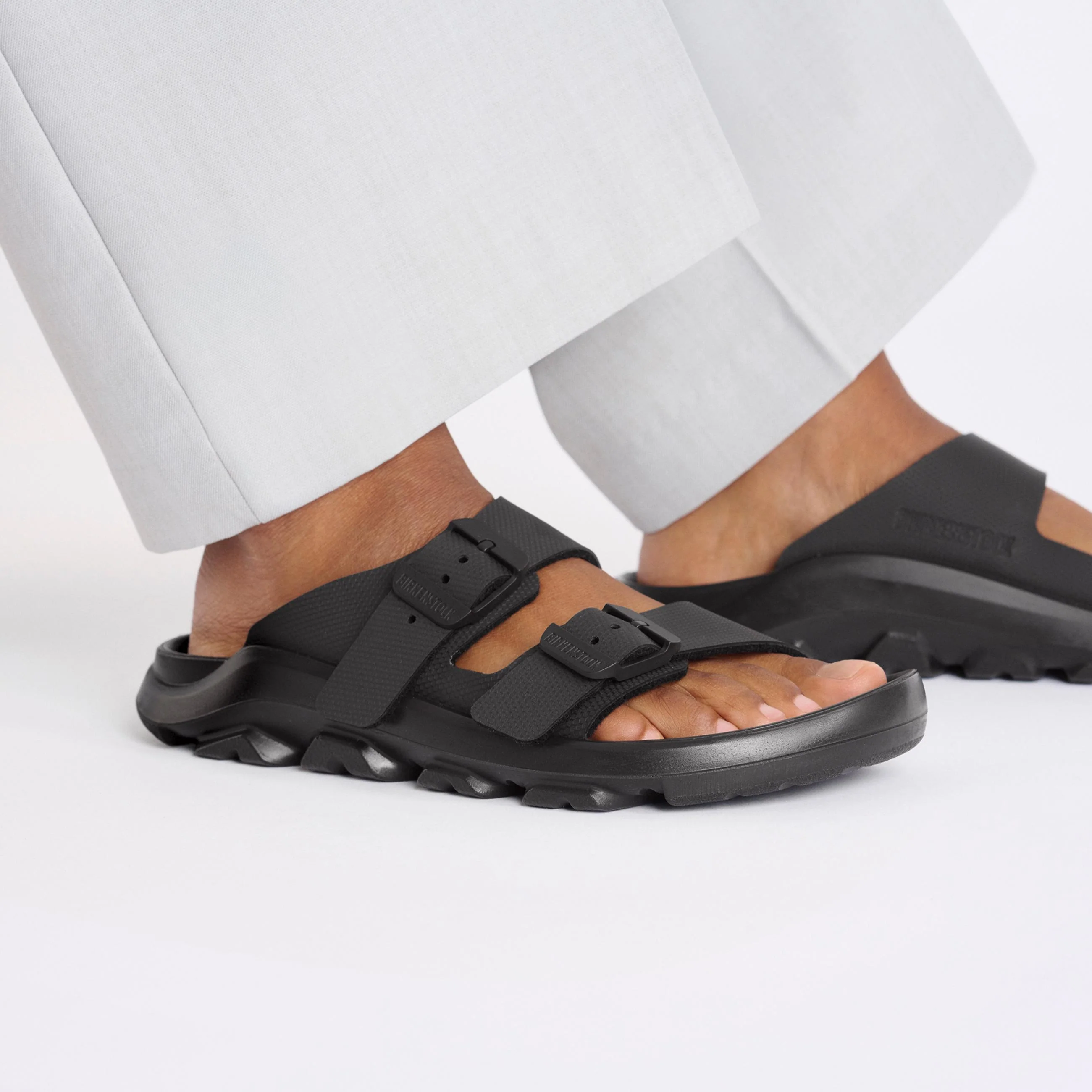 Mogami Terra Stealth 2-Strap Black Birko-Flor - Image 5
