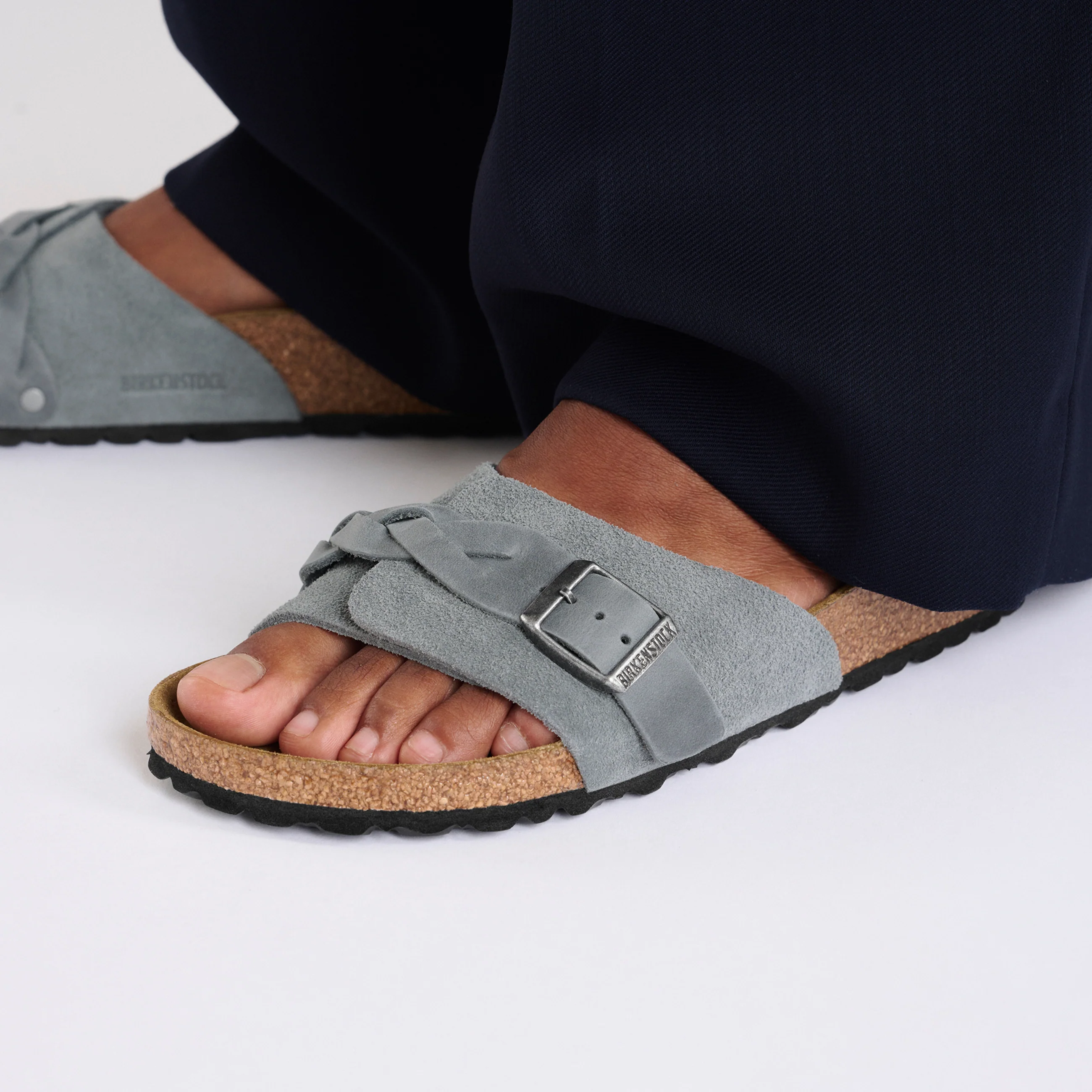Oita Braided Basalt Grey Suede Leather - Image 5