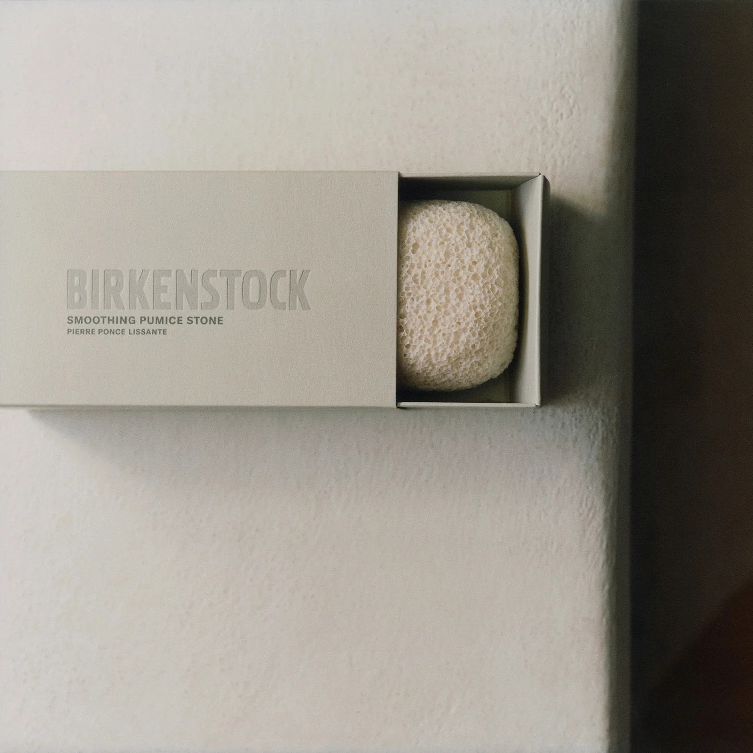 Smoothing Pumice Stone - Image 5