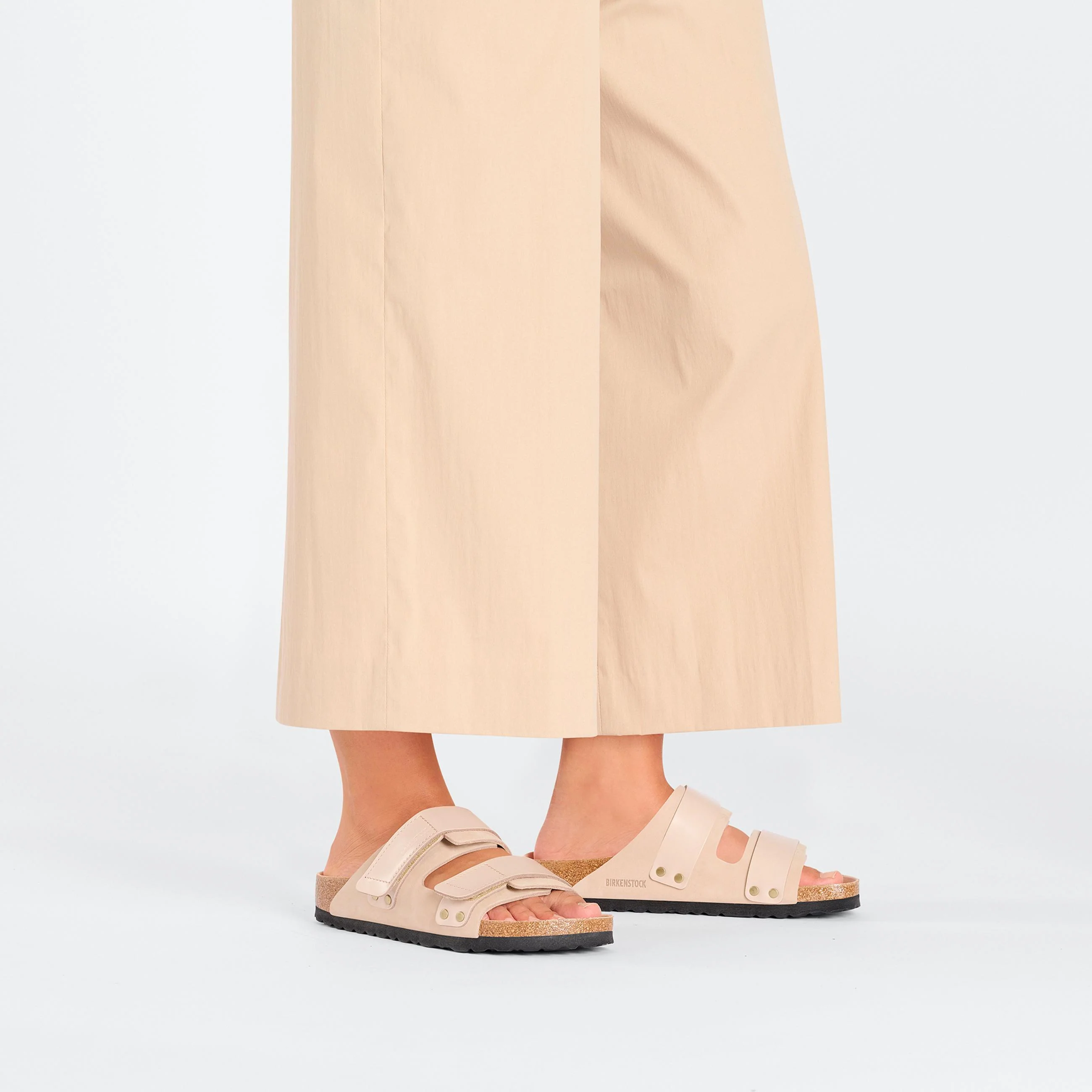 Uji High Shine New Beige Nubuck Leather - Image 5