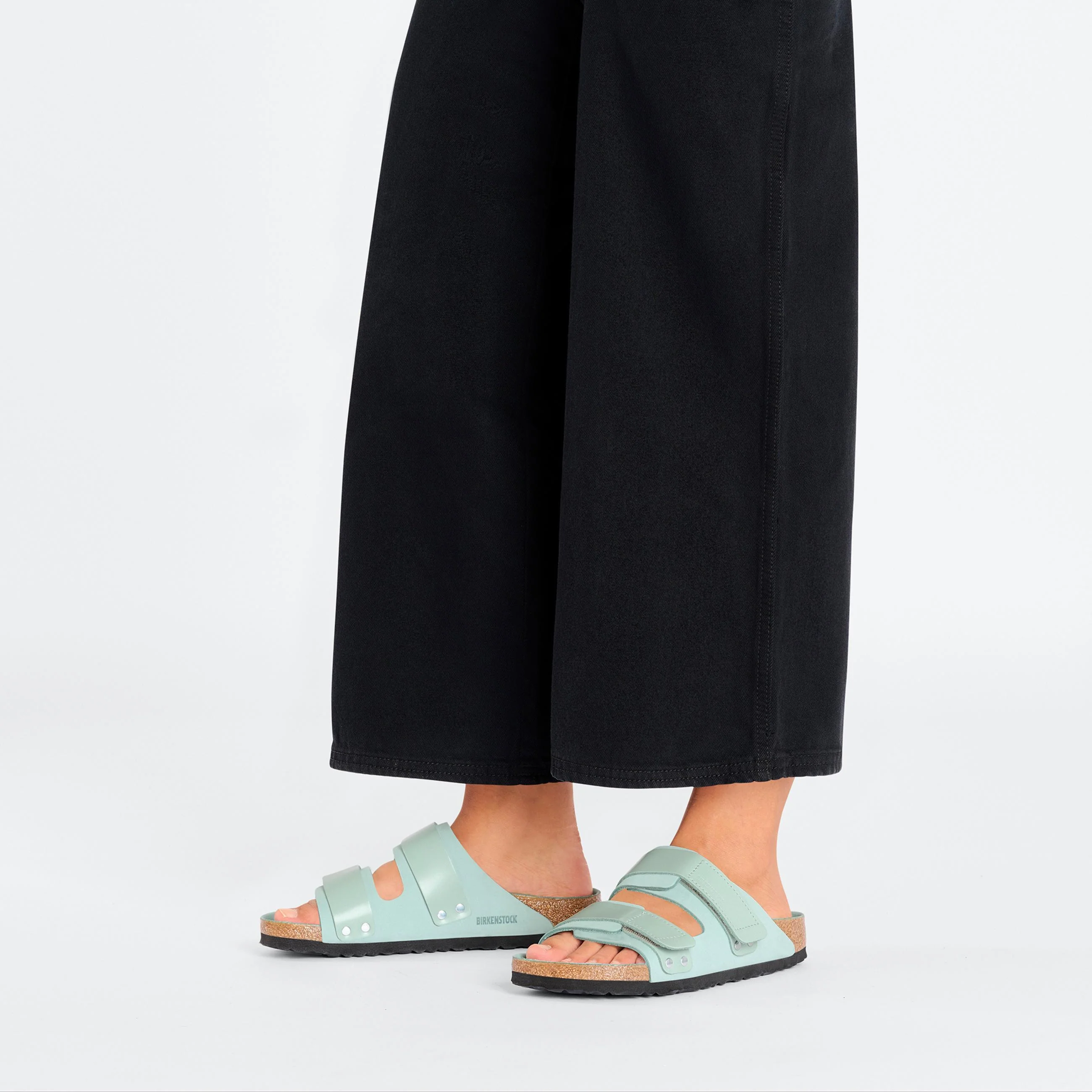 Uji High Shine Surf Green Nubuck Leather - Image 5